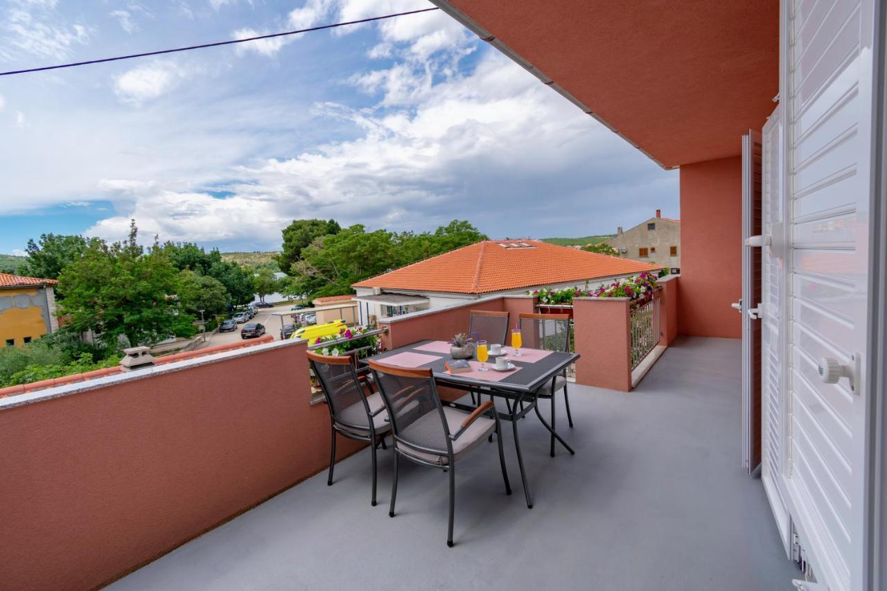 פוסדריה Apartment Irena מראה חיצוני תמונה