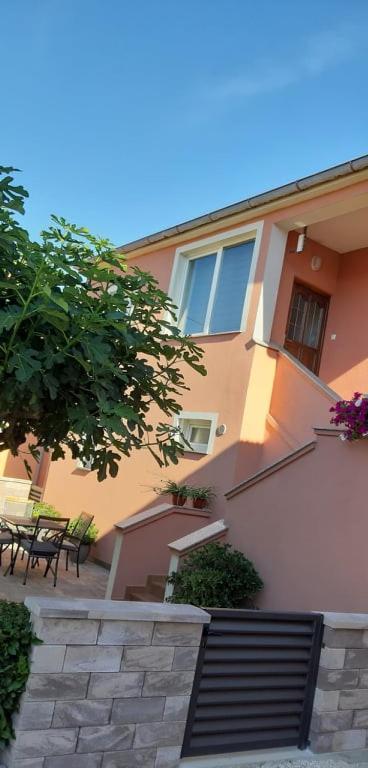 פוסדריה Apartment Irena מראה חיצוני תמונה