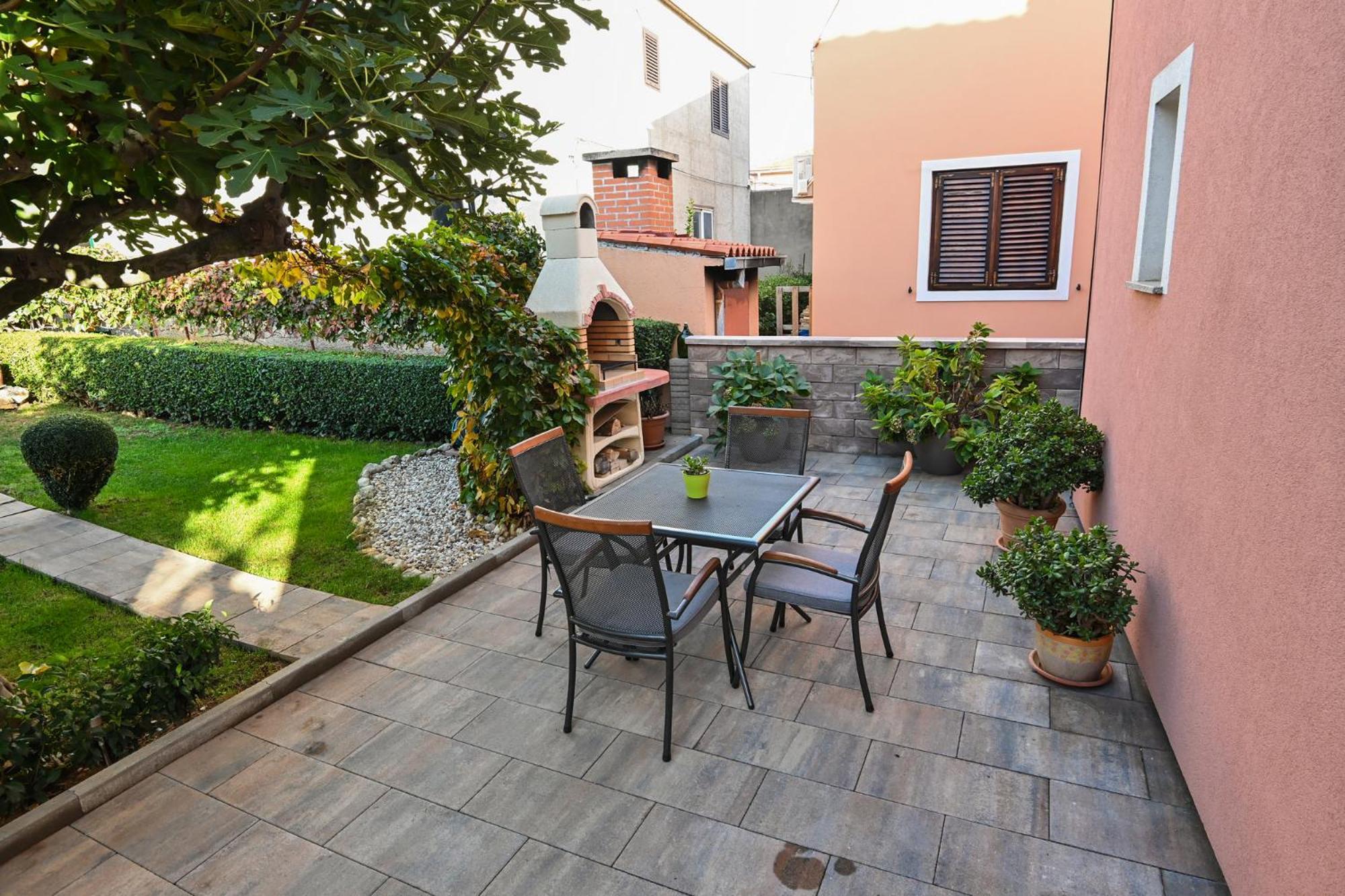 פוסדריה Apartment Irena מראה חיצוני תמונה